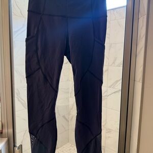 Lululemon Navy Mesh Insert Athletic Leggings
